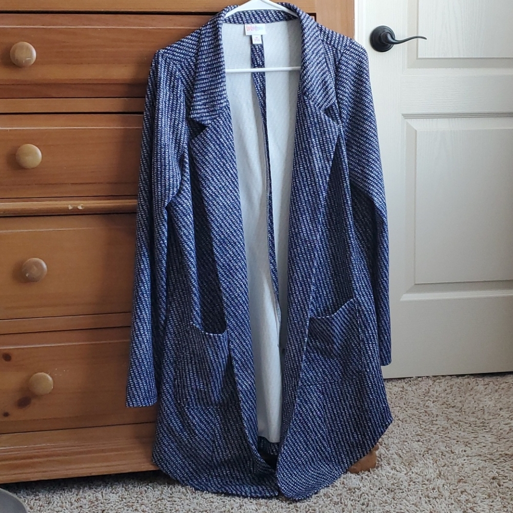 Gwen blazer size M
